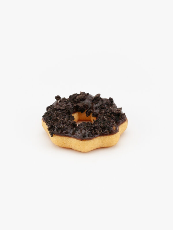 A single regular oreo mochi donut